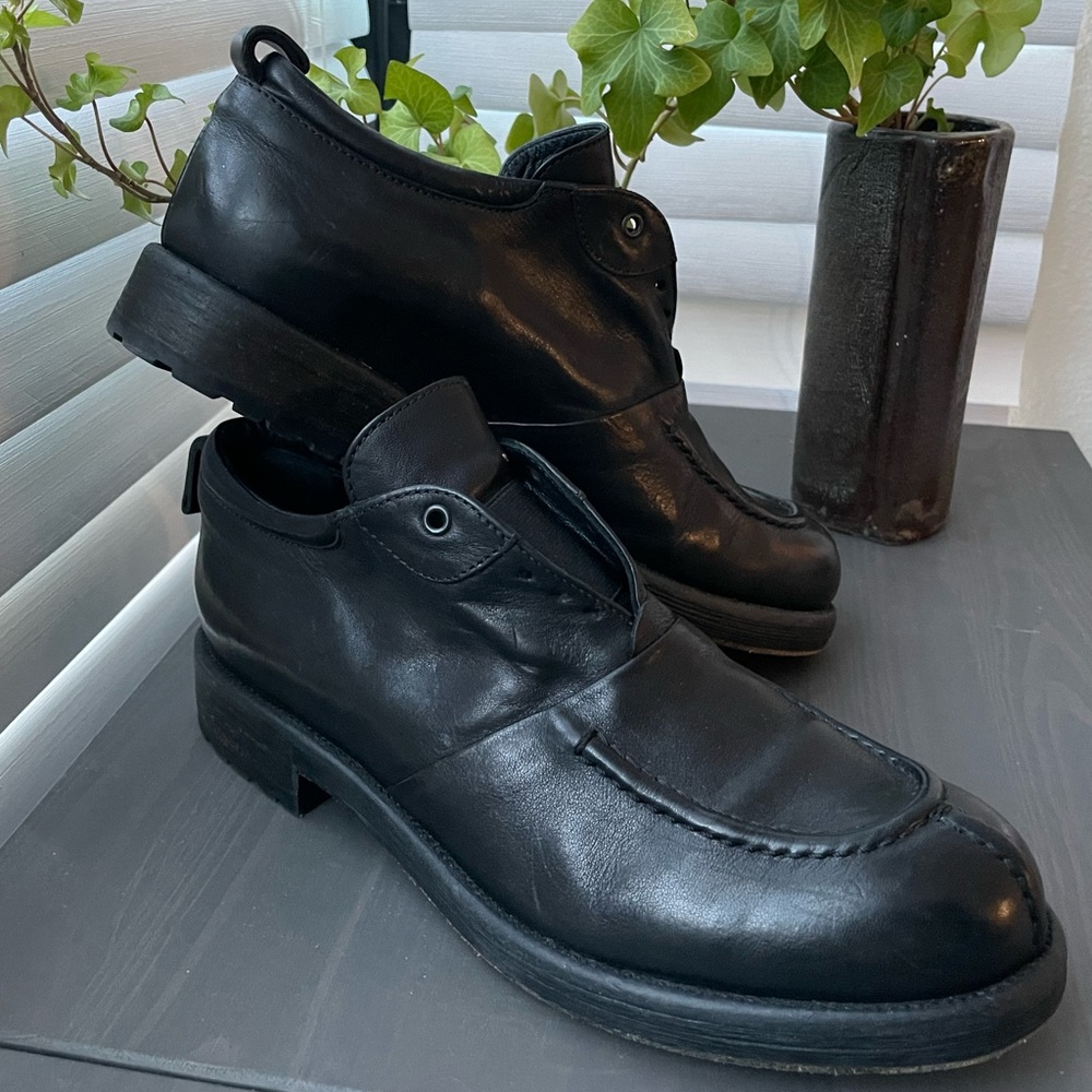 New of Upscale Italian Brand Fru.it (NOW). Women US6.5-7/EU37